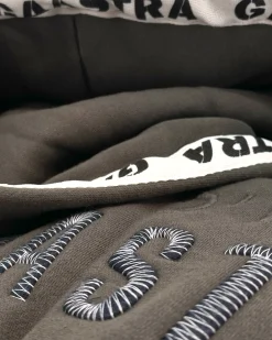 Sweater Mariana Met Capuchon